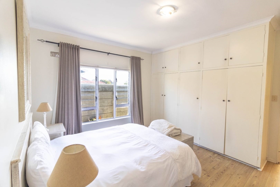 3 Bedroom Property for Sale in Sandbaai Western Cape